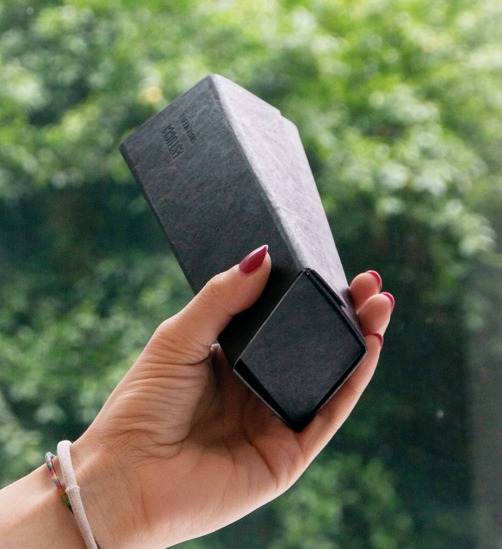SKYSCRAPER COLLECTION Sustainable packaging design | Eco-Friendly Eyeglasses case | ASTUCCI