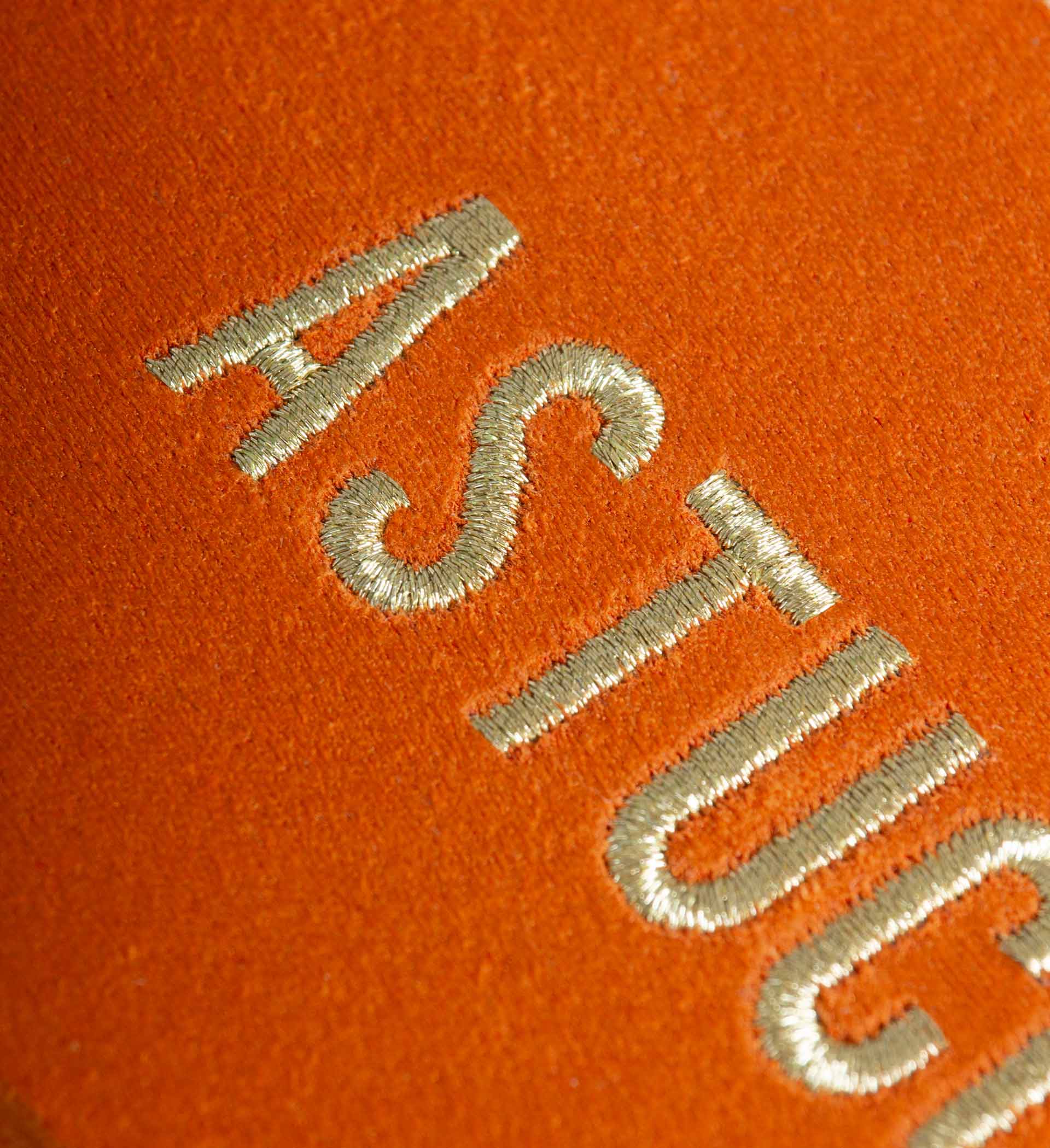 Displays and Brand Logos | Logoblock | Sustainable Packaging design | Eco-Friendly Eyeglasses case | Workmanship | ASTUCCI
